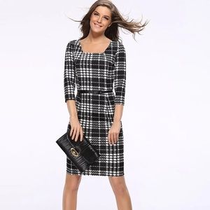 REITMANS Slim black/white plaid dress